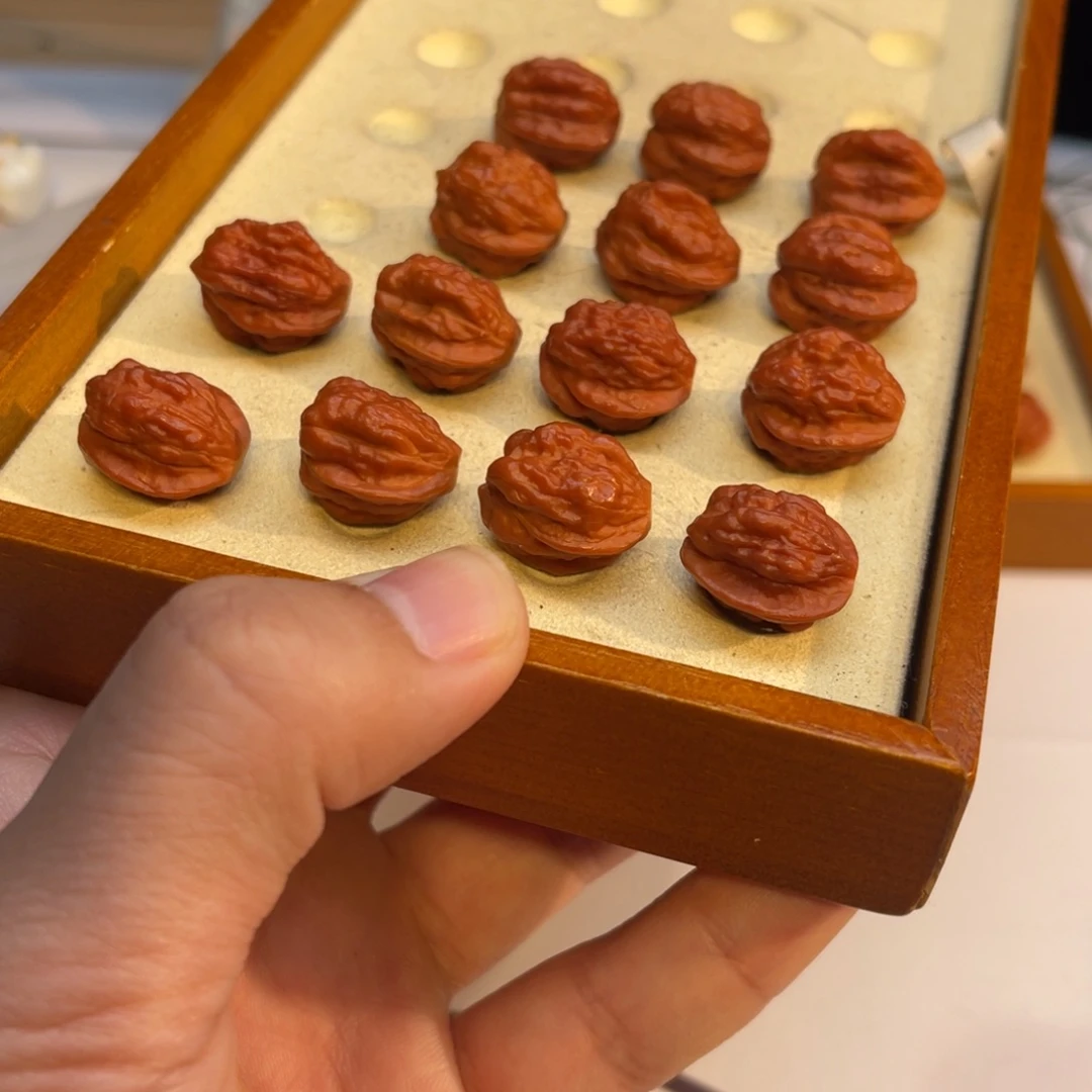 文玩核桃手串蛤蟆头