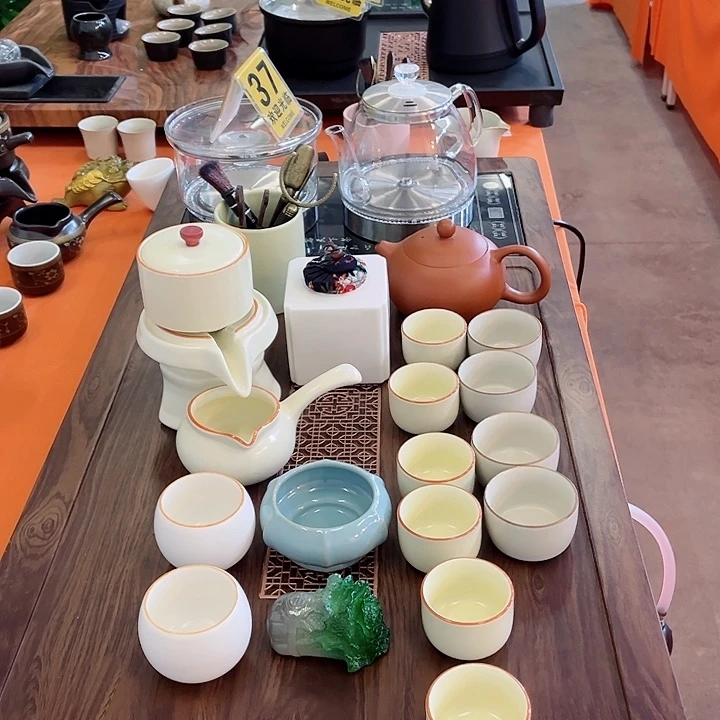 我们是不知道什么叫爱情公寓