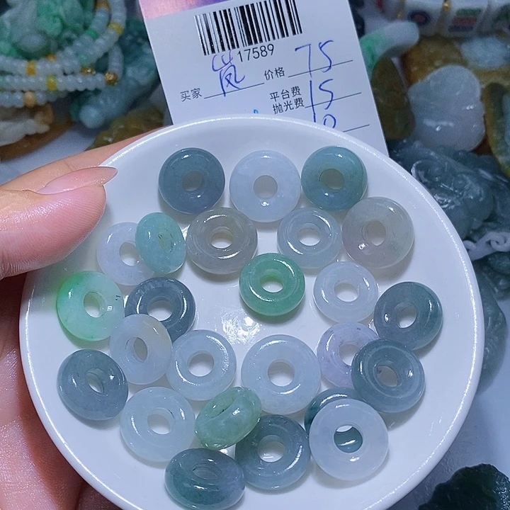 嵐***未镶嵌定制翡翠天光墟翡翠市场现金代购