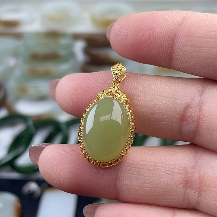 和田玉银S925镶嵌颈饰