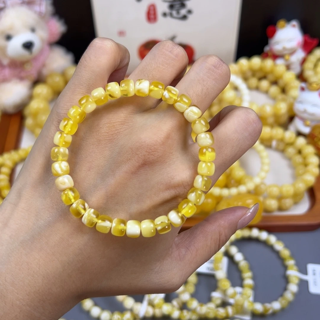 ᥫ****琥珀未镶嵌手链7.0mm