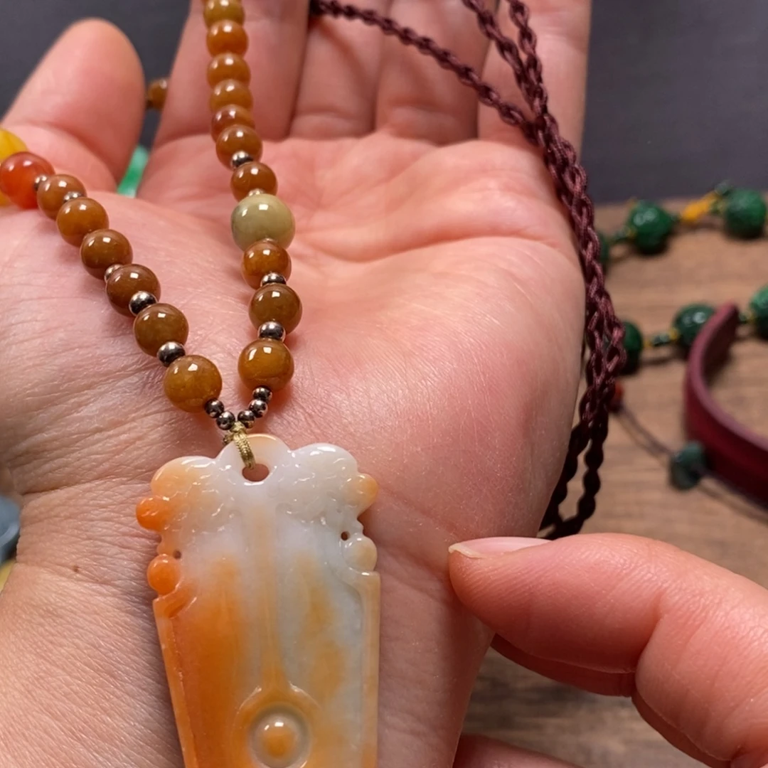 翡翠未镶嵌颈饰复古国风