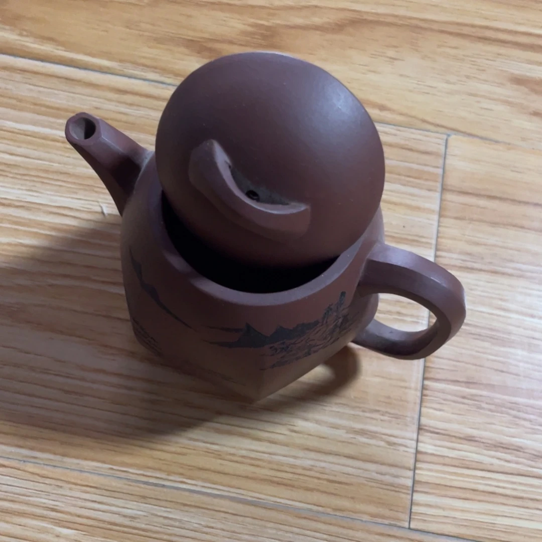 茶壶底槽青紫砂艺术作品