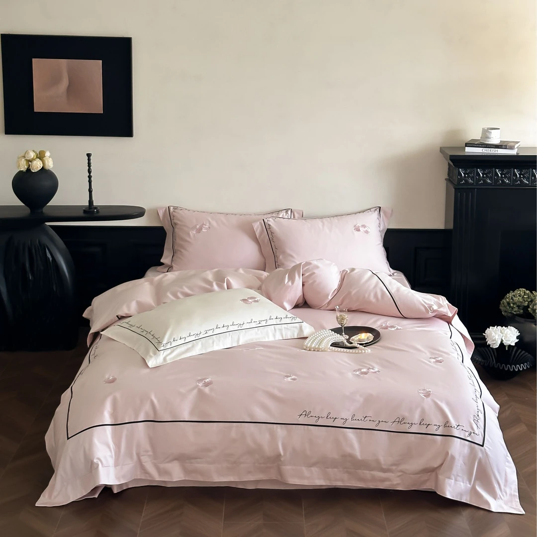 【曼塔】春夏新款简约系列全棉精致刺绣轻奢四件套