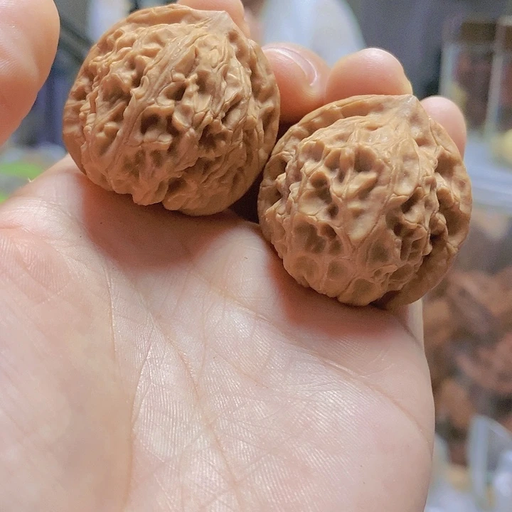 【闪购商品】文玩核桃把件39玉枕元宝
