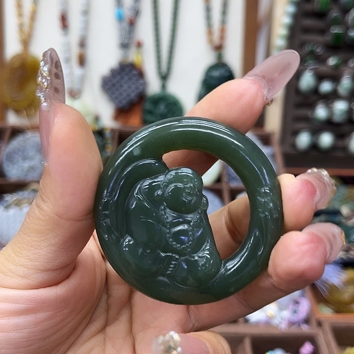 念***笑颈饰未镶嵌和田玉