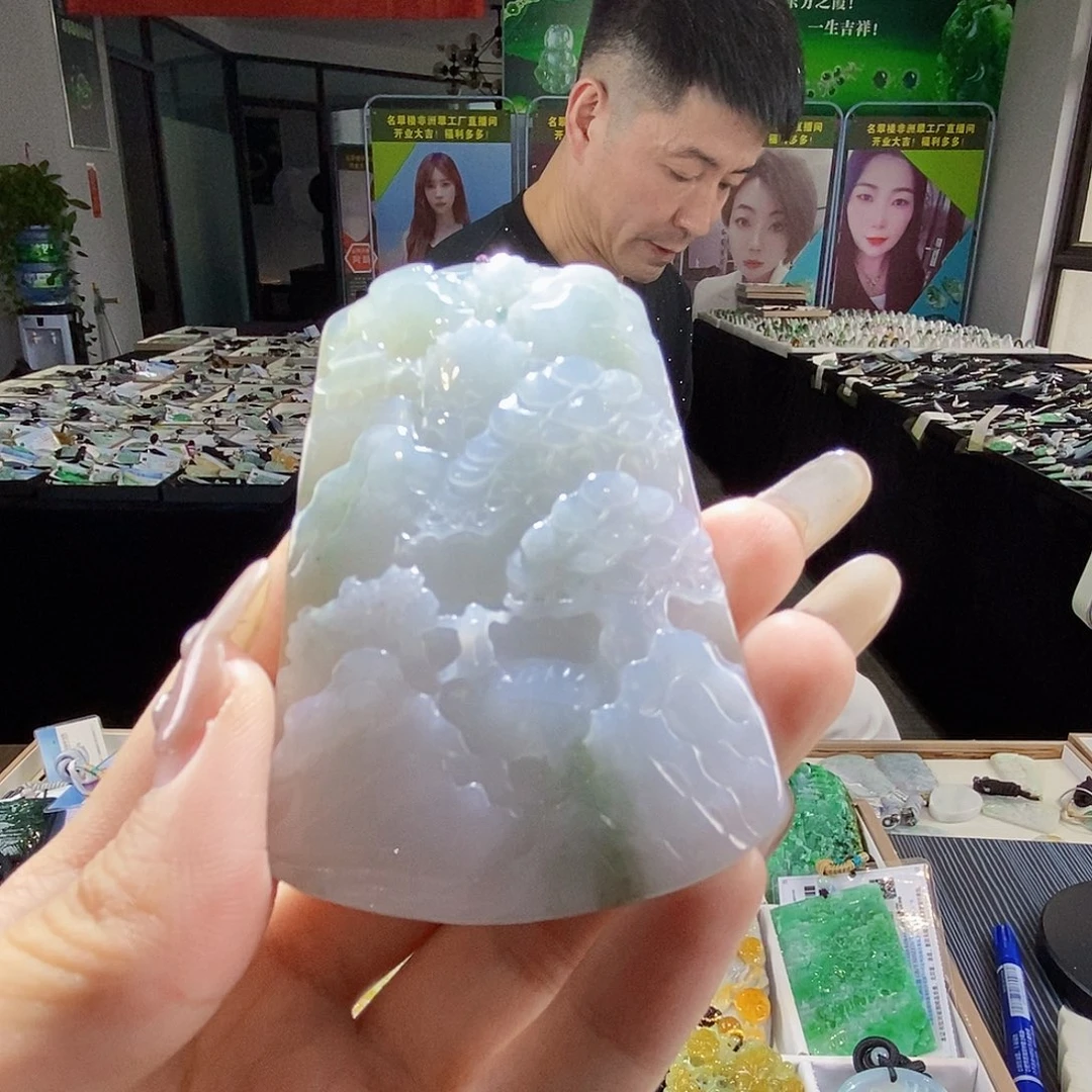 颈饰未镶嵌翡翠翡翠