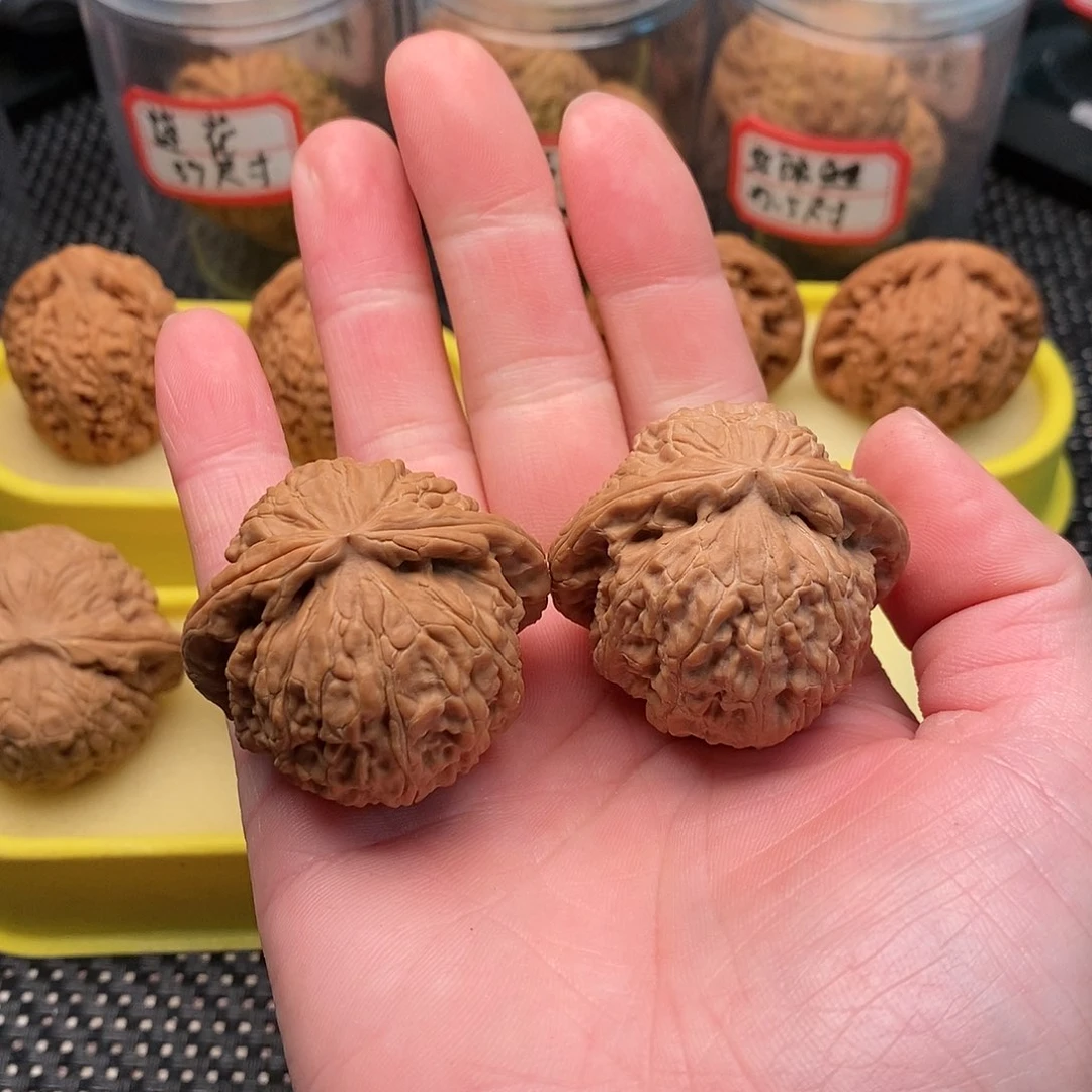 橄榄核手串/手链万****?白狮子