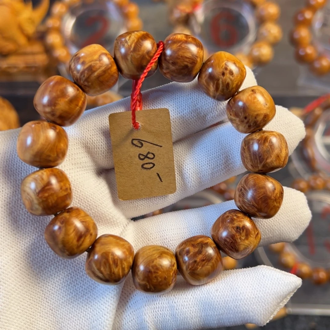 柏木小****)太行崖柏手串