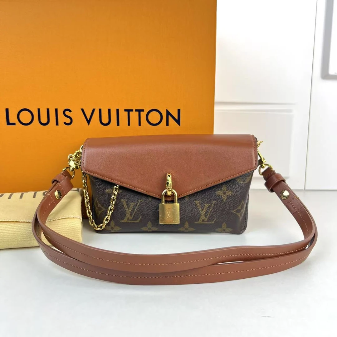 99新 LouisVuitton/路易威登 杨杨专属 路易威登焦糖锁头 LM3728