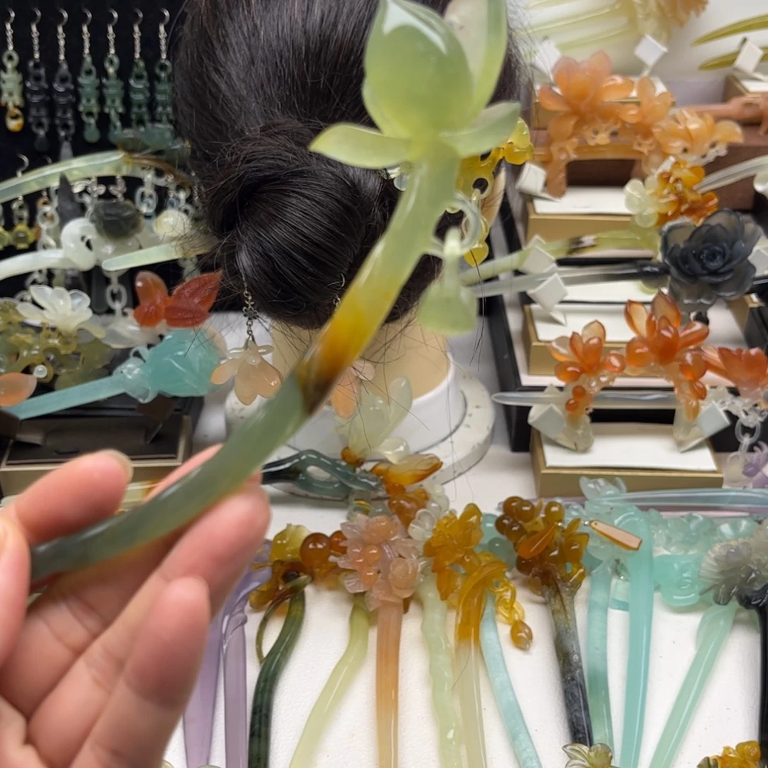 蛇纹石玉合金发簪