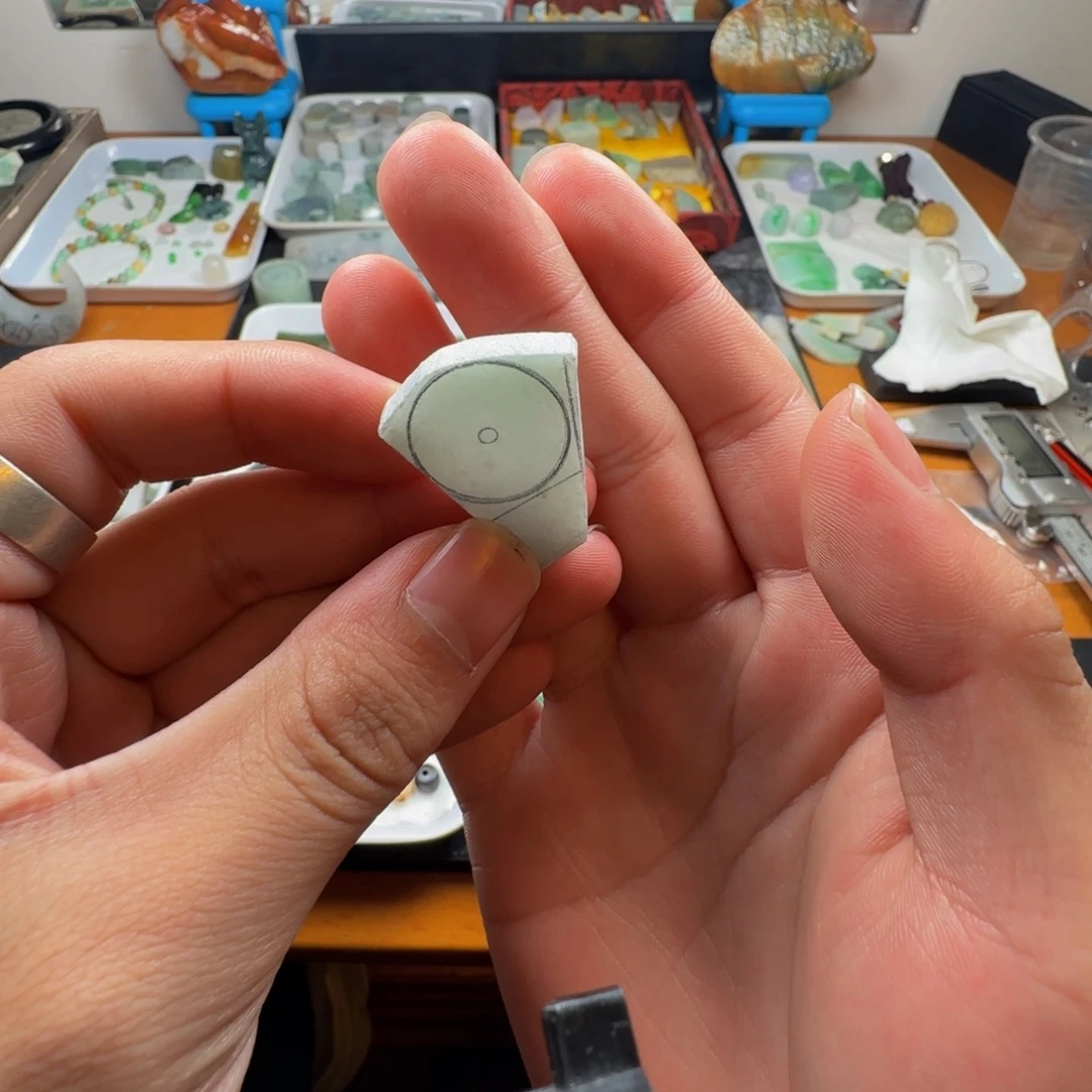 定制翡翠未镶嵌材料