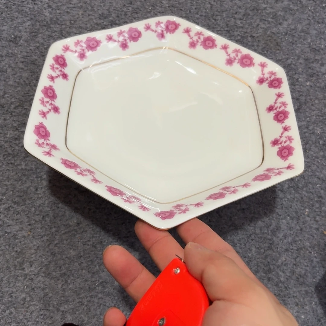 景德镇现代陶瓷用品