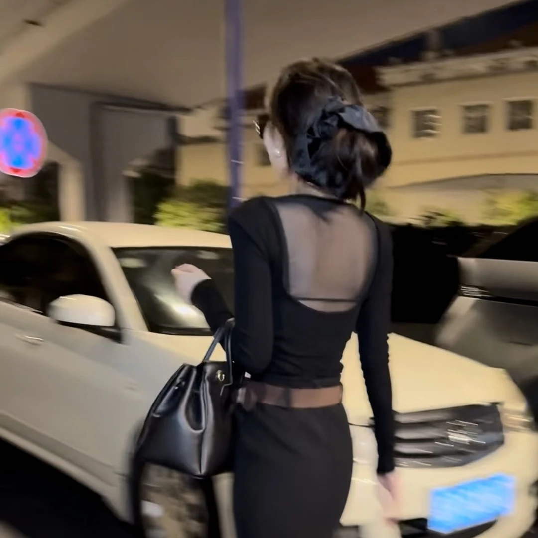 秋冬新款心机后背网纱拼接加绒打底衫女辣妹复古修身正肩长袖T恤