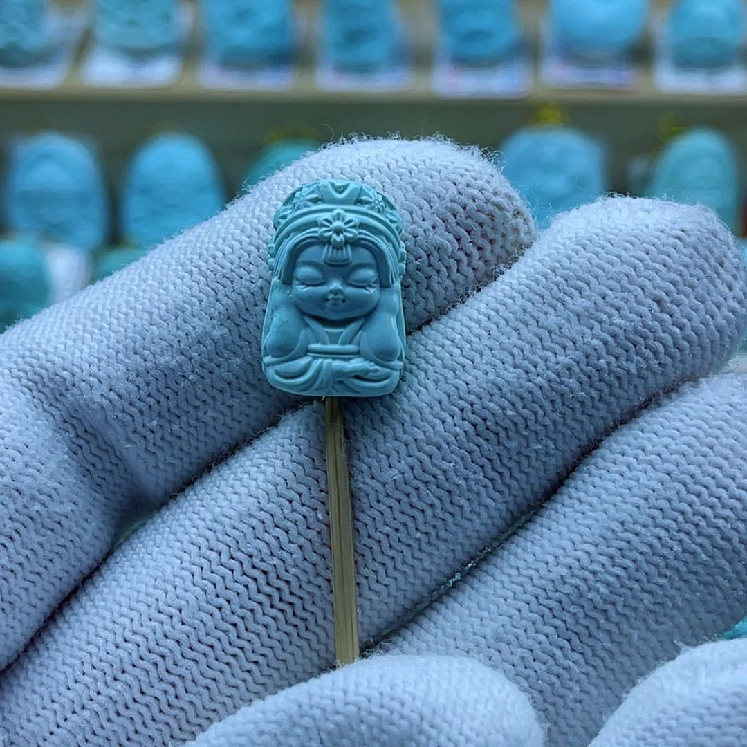 绿松石未镶嵌珠宝奇石