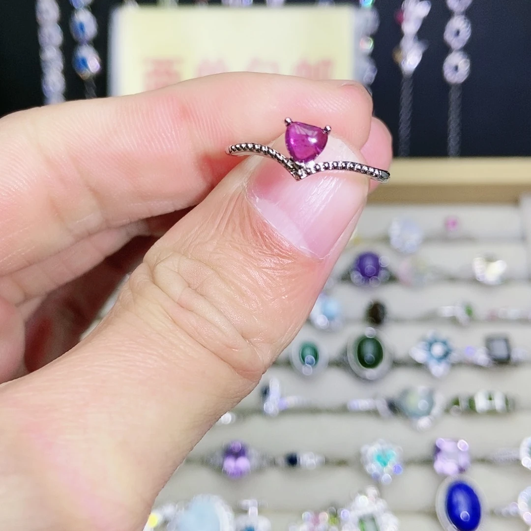 【闪购商品】未镶嵌戒指石榴石（紫牙乌）