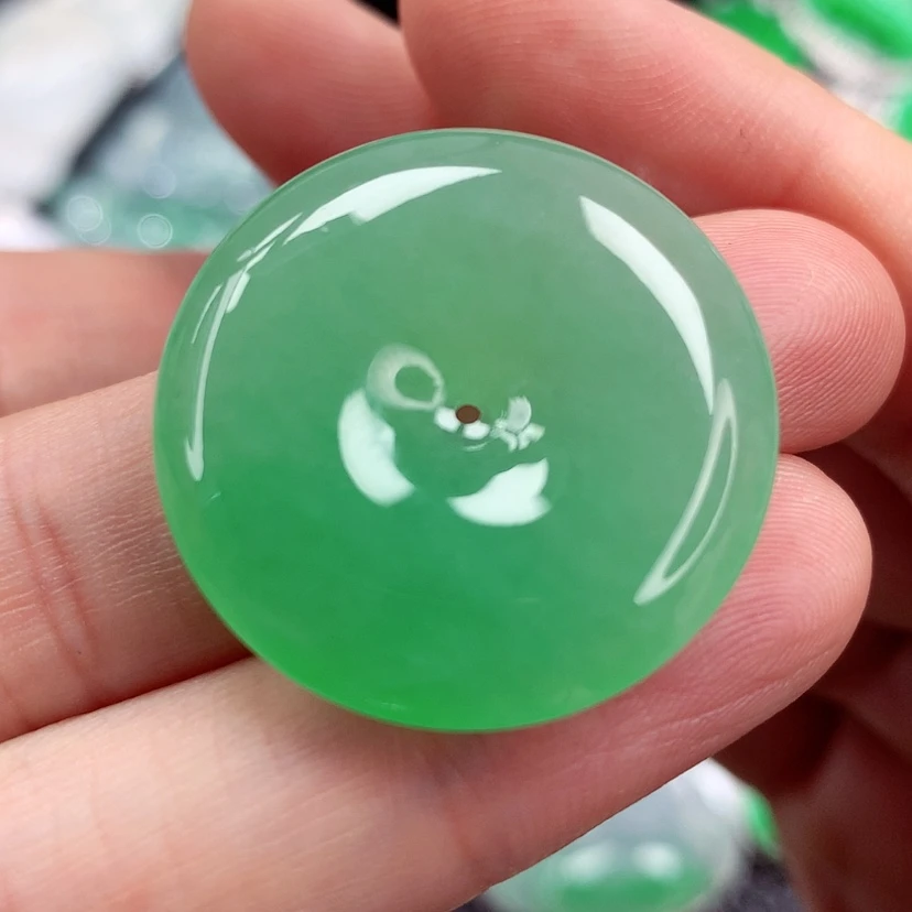 【闪购商品】颈饰未镶嵌翡翠平安扣