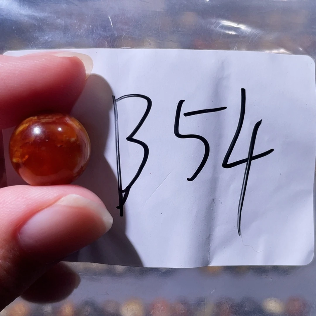 ꧁***꧂未镶嵌琥珀裸石13.7福利