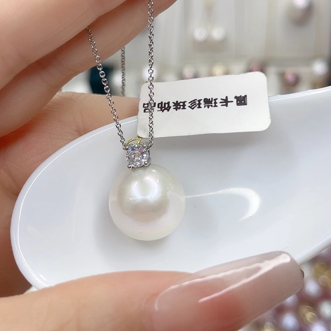 淡水珍珠合金吊坠(赠链)