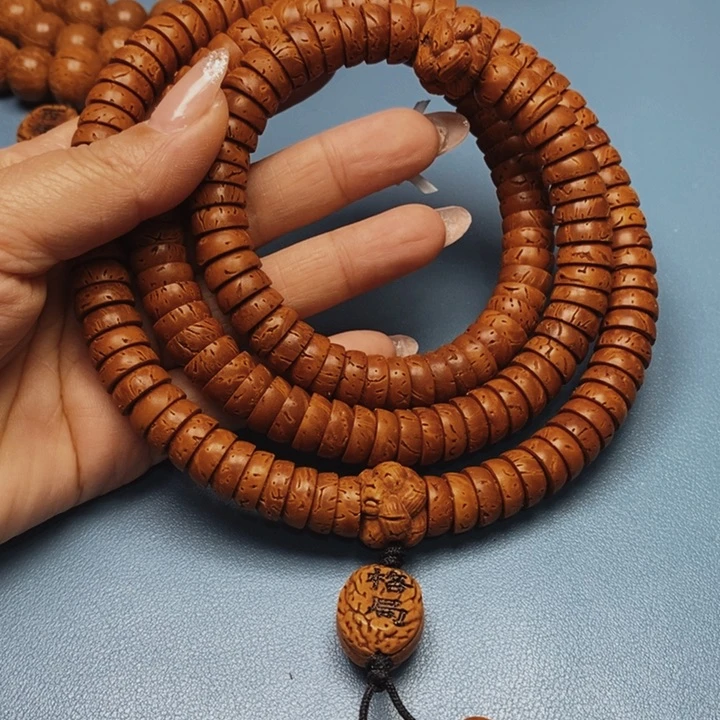 桃核脖挂饭碗12花皮色差166颗