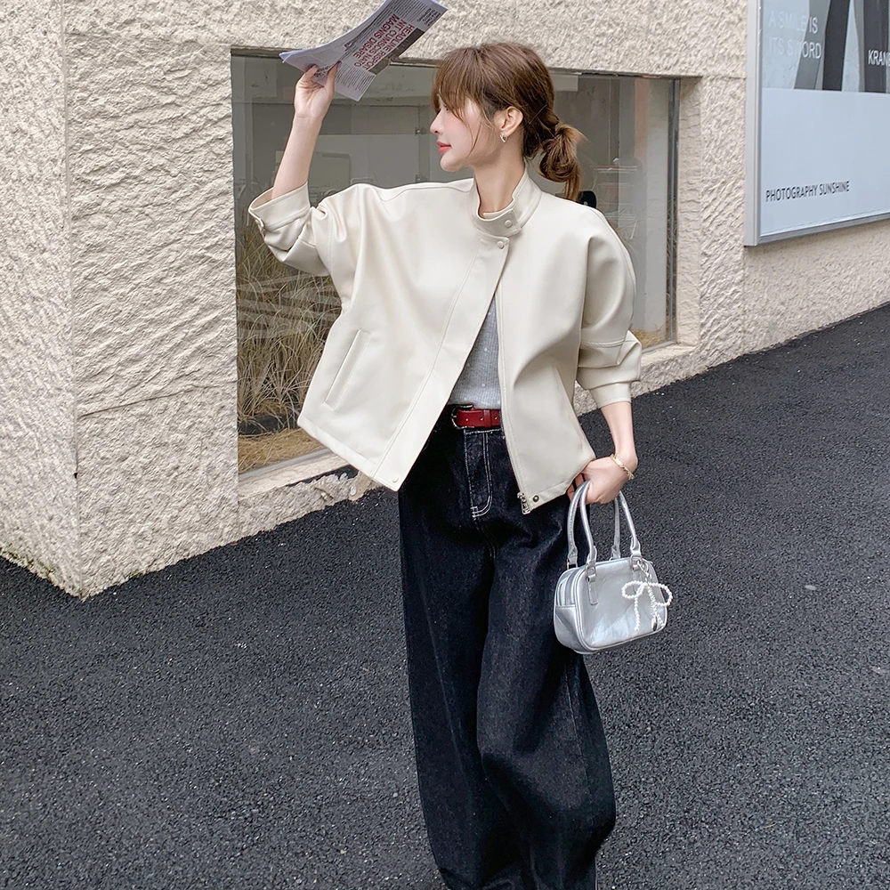 皮衣外套女酷飒风2025早秋新款米白高级感巨好看的小个子皮夹克