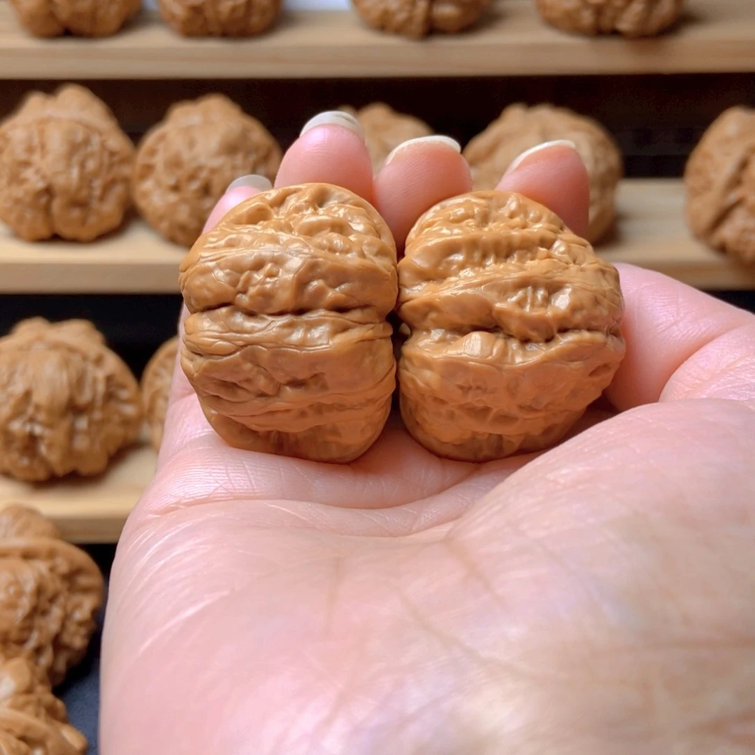 文玩核桃吊坠淡**念蛤蟆头