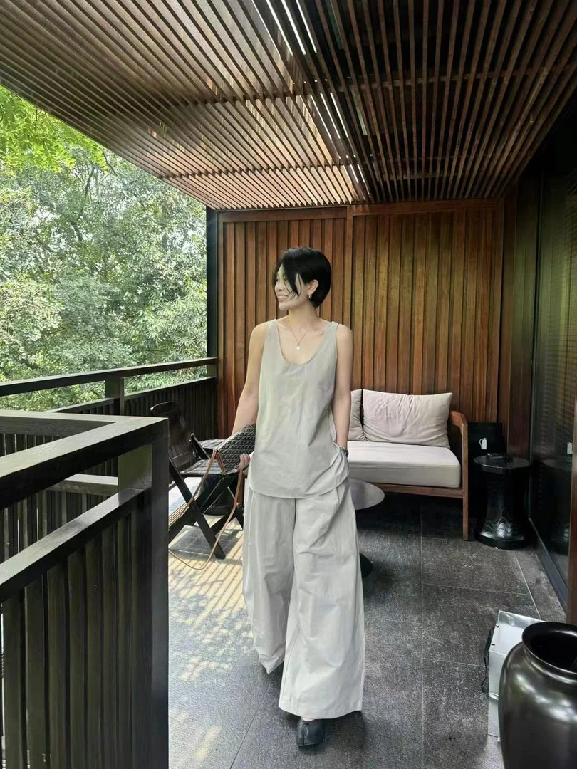 LIS&AZ-韩系简约吊带背心上衣hp5704