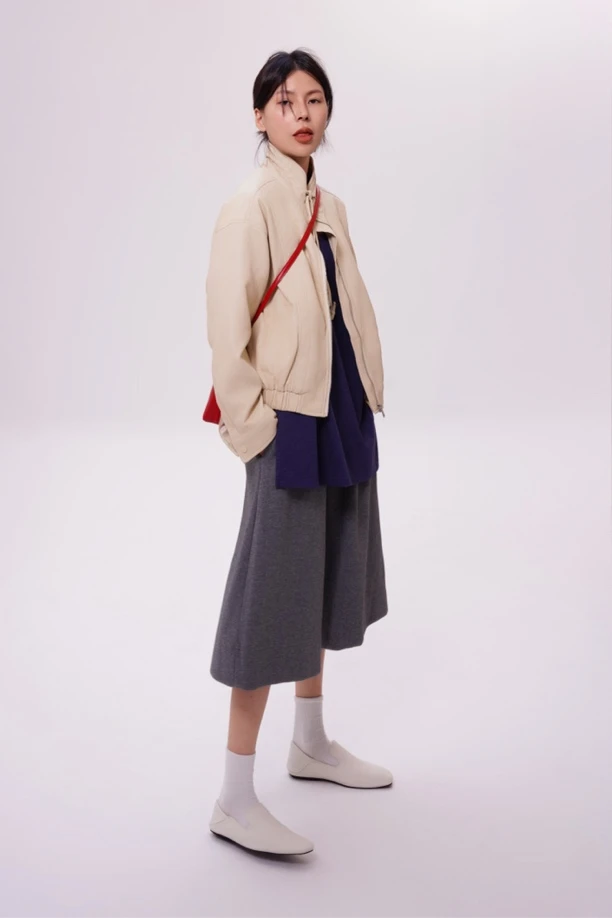 About-us【新春上新】法式复古领口抽绳软面皮衣外套短款休闲夹克