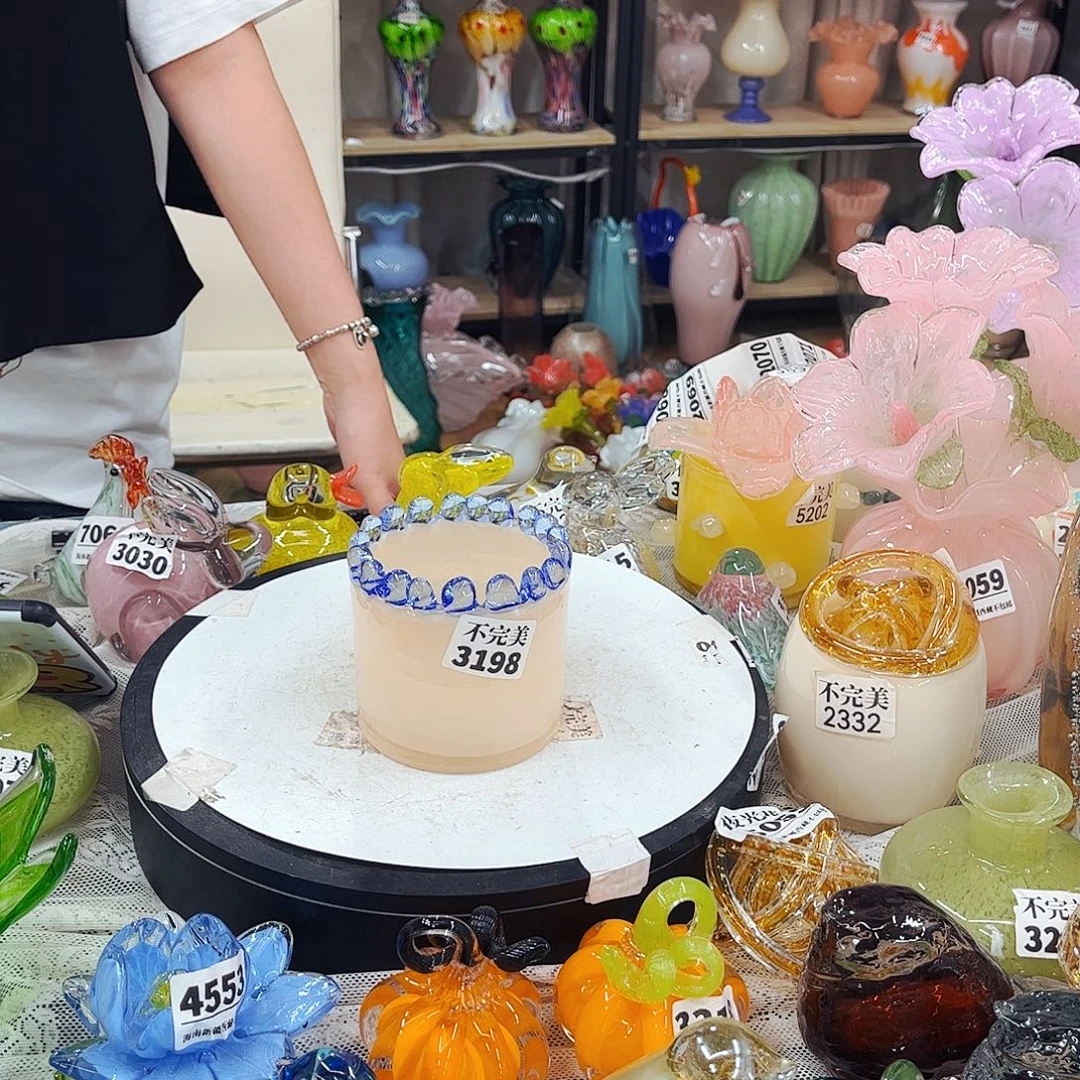 3198 家悦琉璃工艺品不完美