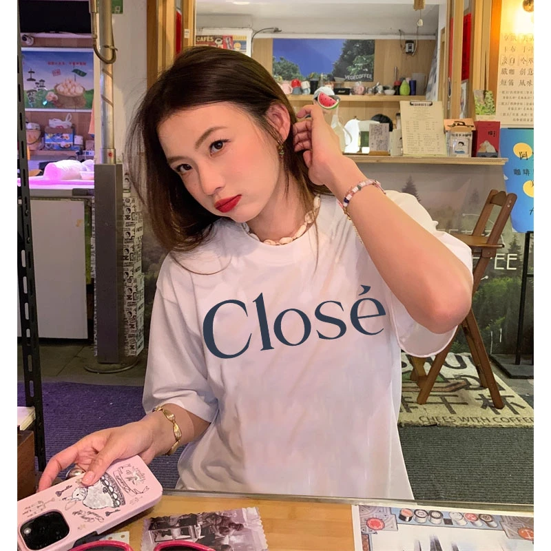 港风ins圆领显瘦字母印花t恤情侣装休闲圆领黑色上衣高级感短袖t