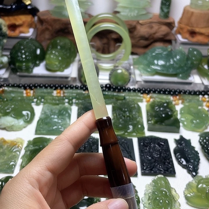 蛇纹石玉未镶嵌手把