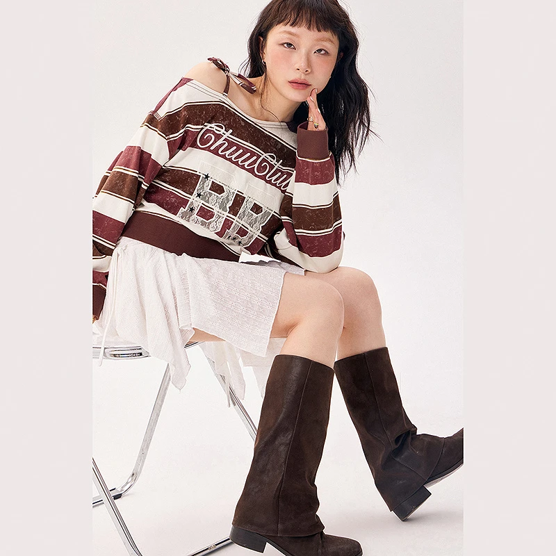 【汉堡黄同款】CHUU秋季女装露肩设计条纹休闲风穿搭个性辣妹卫衣
