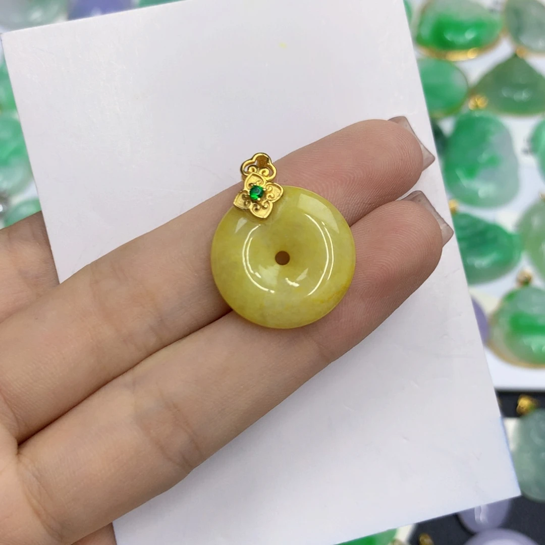颈饰未镶嵌翡翠翡翠