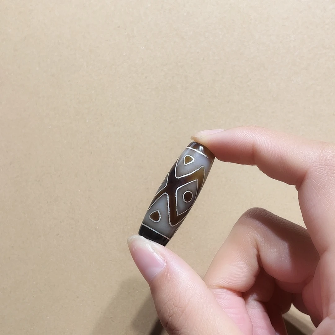 C***h未镶嵌颈饰玛瑙/玉髓