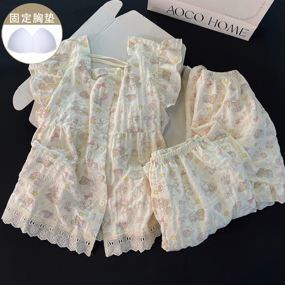 甜美可爱睡衣女新款夏季飞袖带胸垫休闲短裤长裤宽松家居服三件套