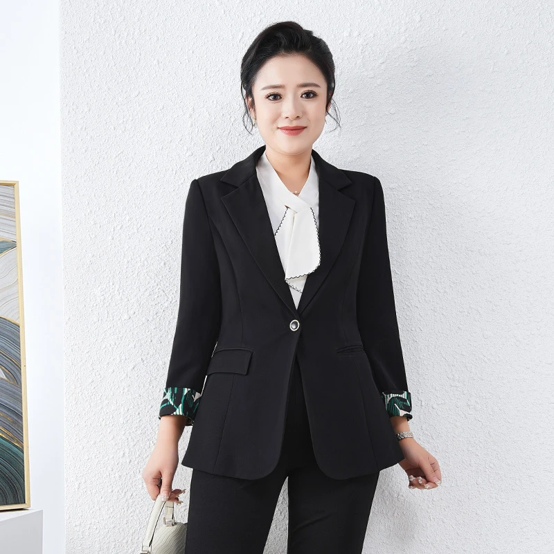 20049爱朴大码女装高端时尚显瘦遮肉修身气质翻袖小西装黑色外套