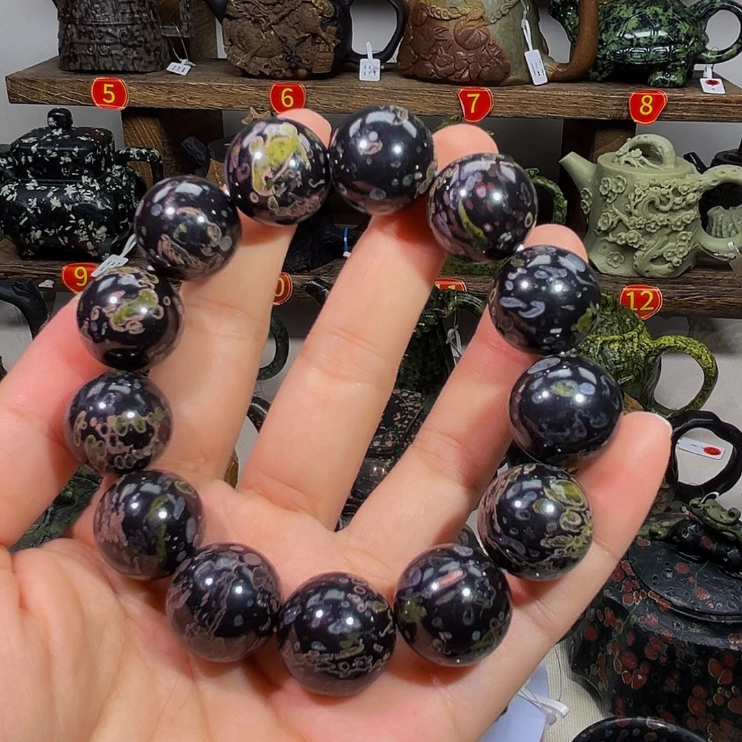 梅花石安山玉精品18