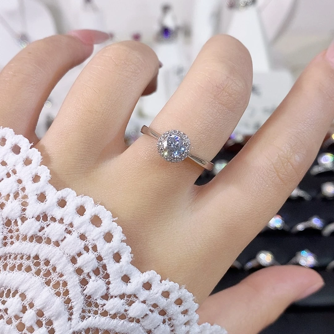 925银合成碳硅石光臂圆包0.5ct16