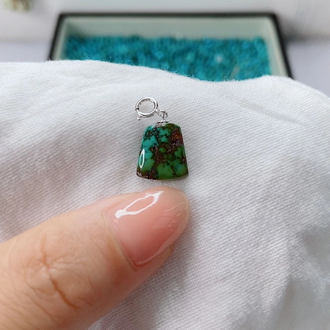 未镶嵌南红玛瑙珠宝奇石