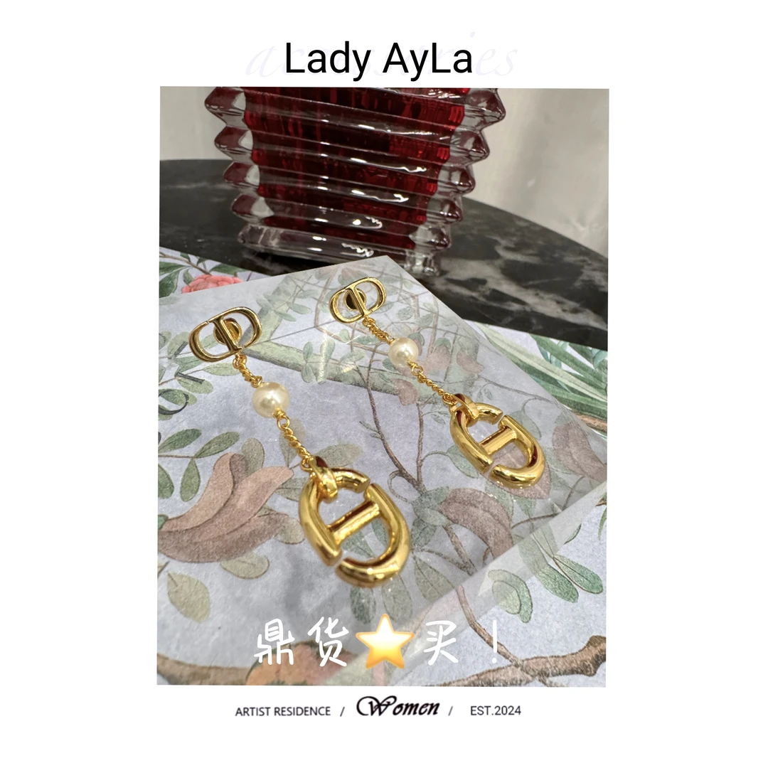 铜合金仿珍珠耳饰 CD经典流苏珠珠轻奢时尚耳钉AL1202