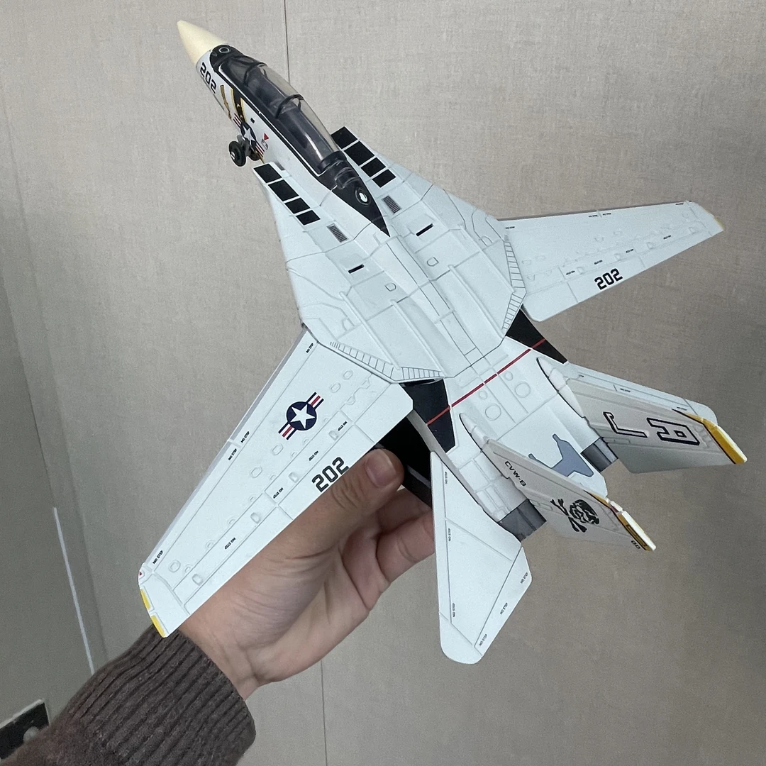 【F14战斗机涂装拼装模型】1:72需要自己拼不是合金成品，带底座