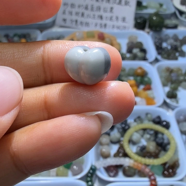 未镶嵌和田玉珠宝半成品