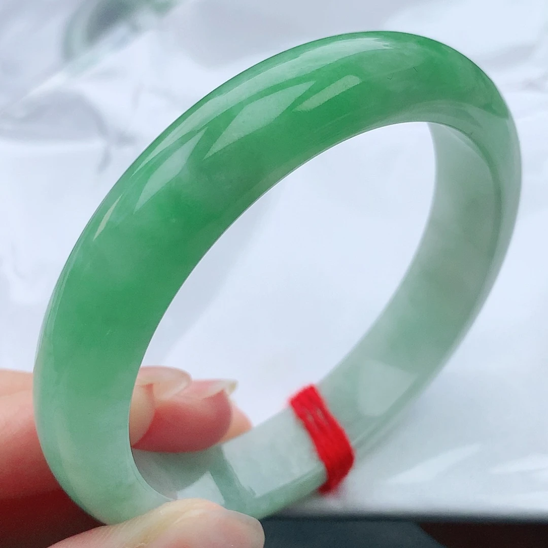 翡翠手镯未镶嵌56圈口882379