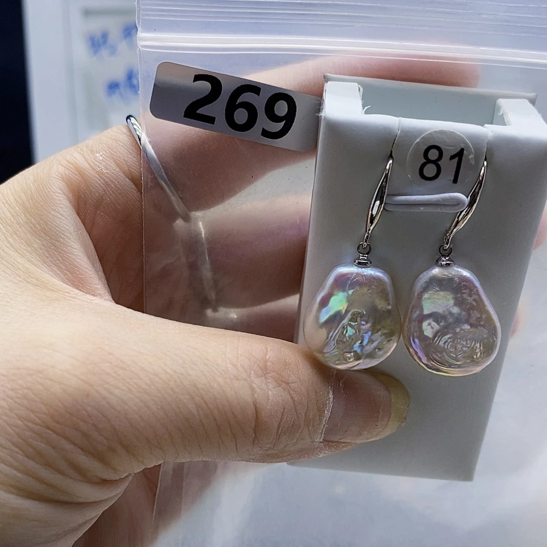 颈饰合金淡水珍珠