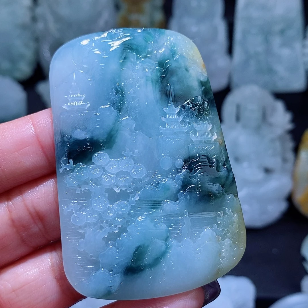 我***罕定制翡翠未镶嵌翡翠