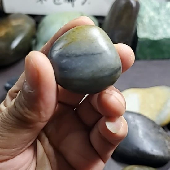 未镶嵌和田玉（糖玉）挂件