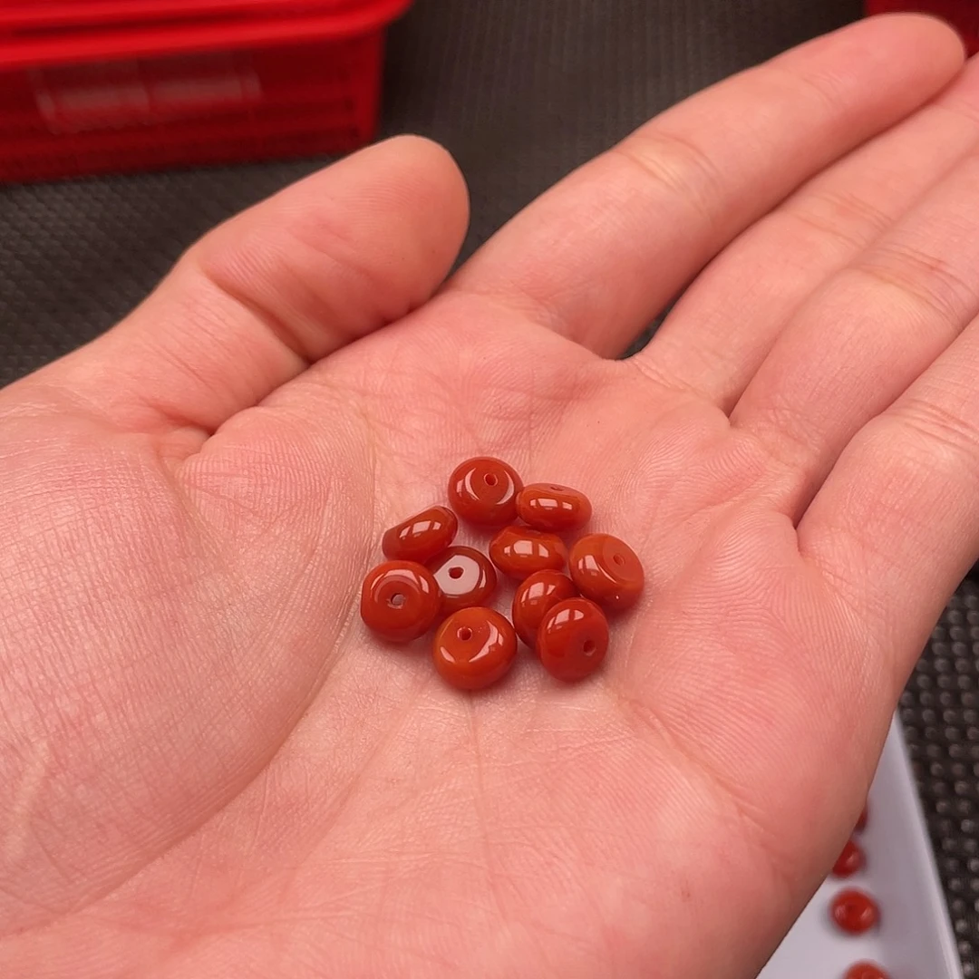 南红玛瑙3号 4*8柿子红隔片一组10颗未镶嵌