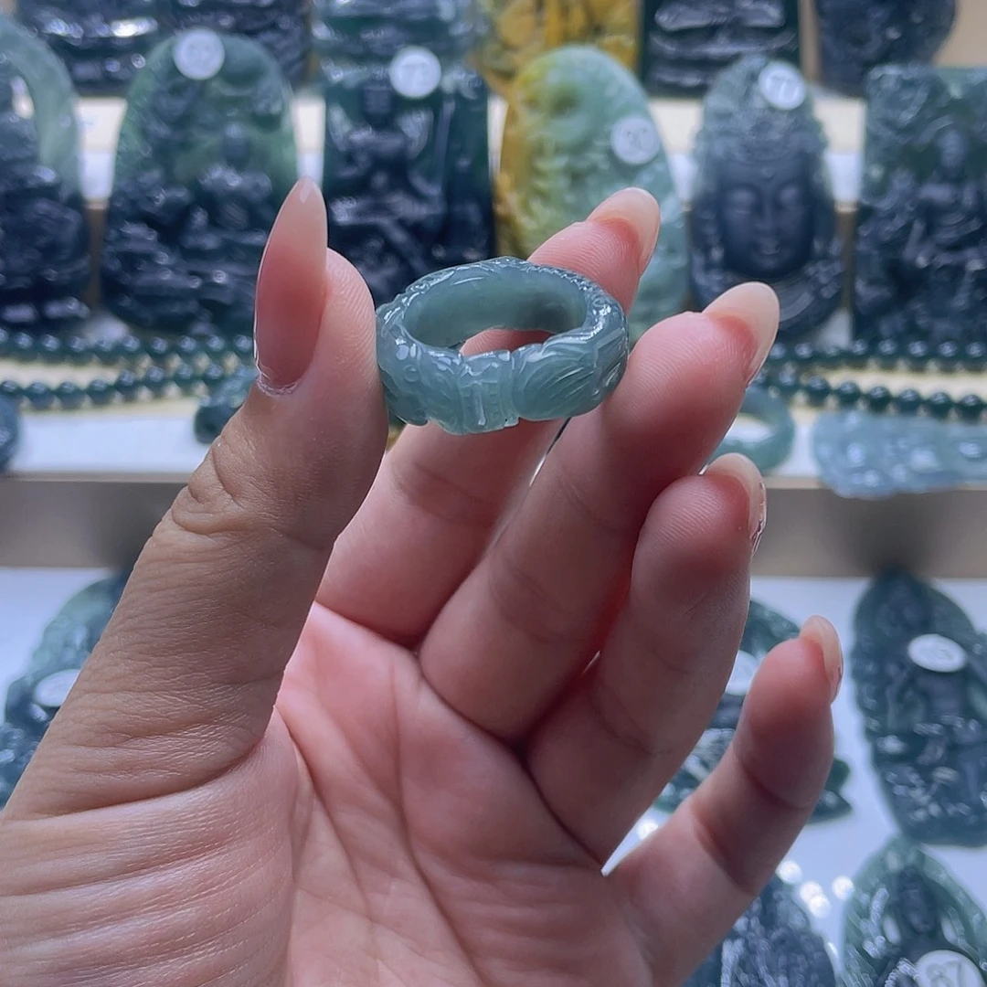 颈饰未镶嵌翡翠翡翠未镶嵌