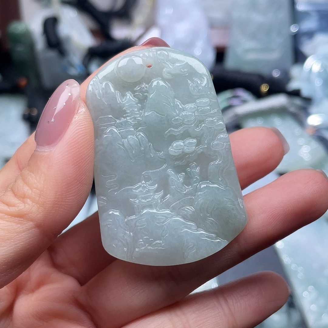 翡翠未镶嵌颈饰翡翠