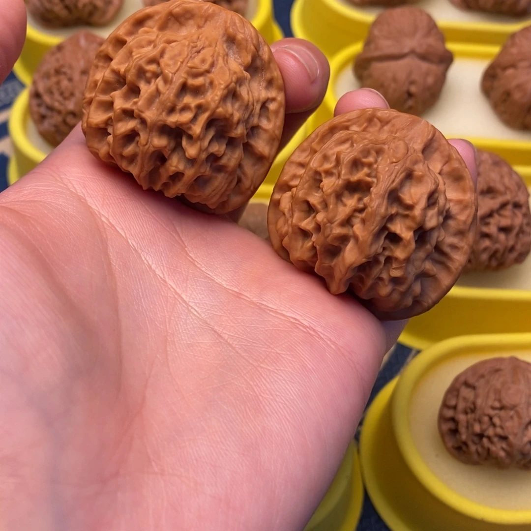 文玩核桃把件41天地